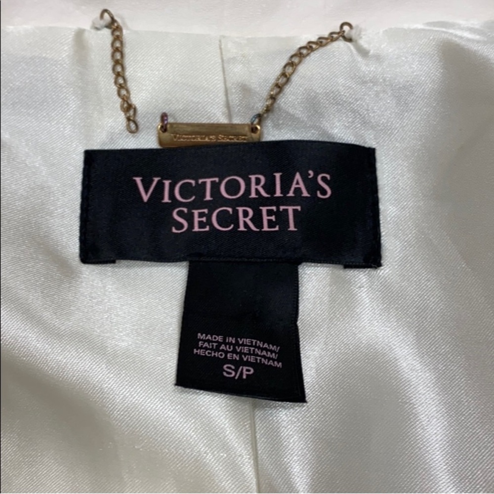 Victoria’s Secret Cream and Gold Tweed Jacket - Picture 3 of 3